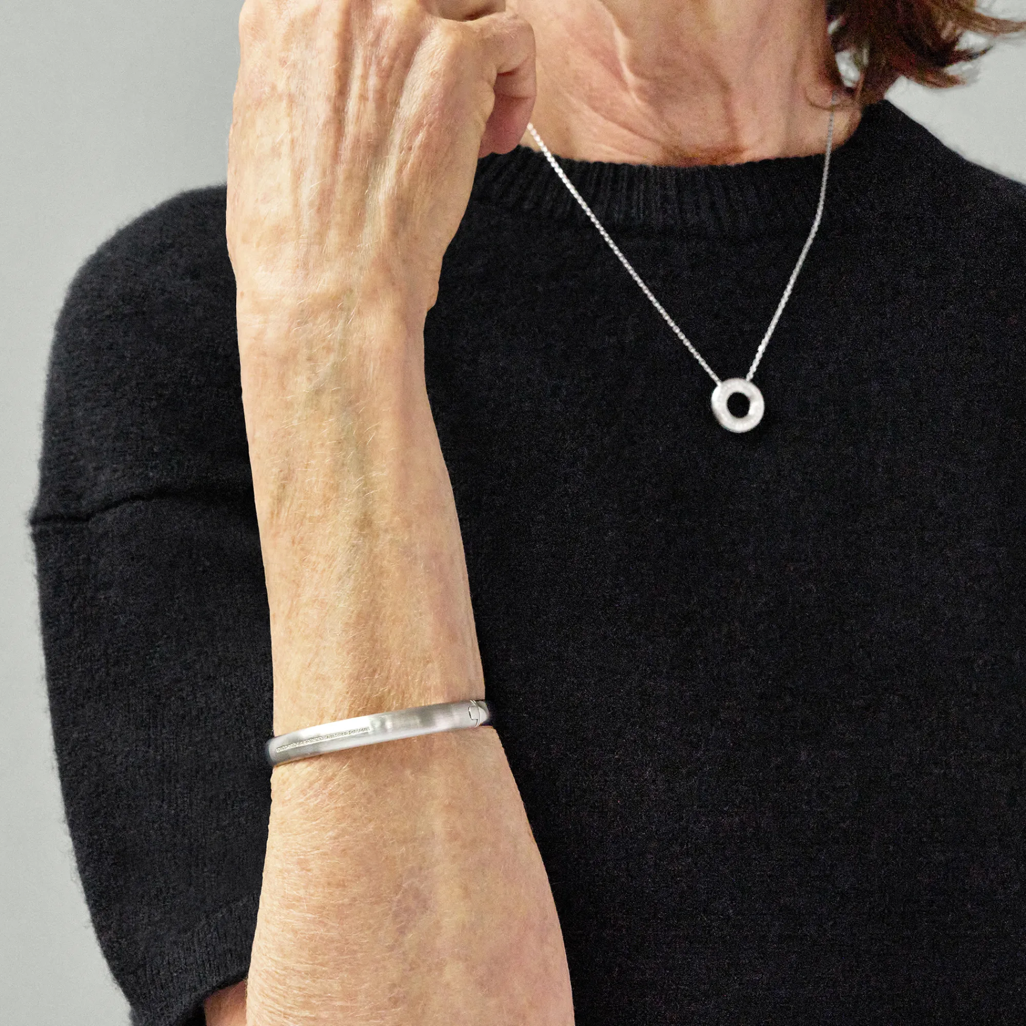 Bangle with Channel Set Round Diamonds Outlet