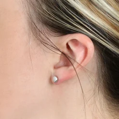 Flat Round Stud Earrings 14K