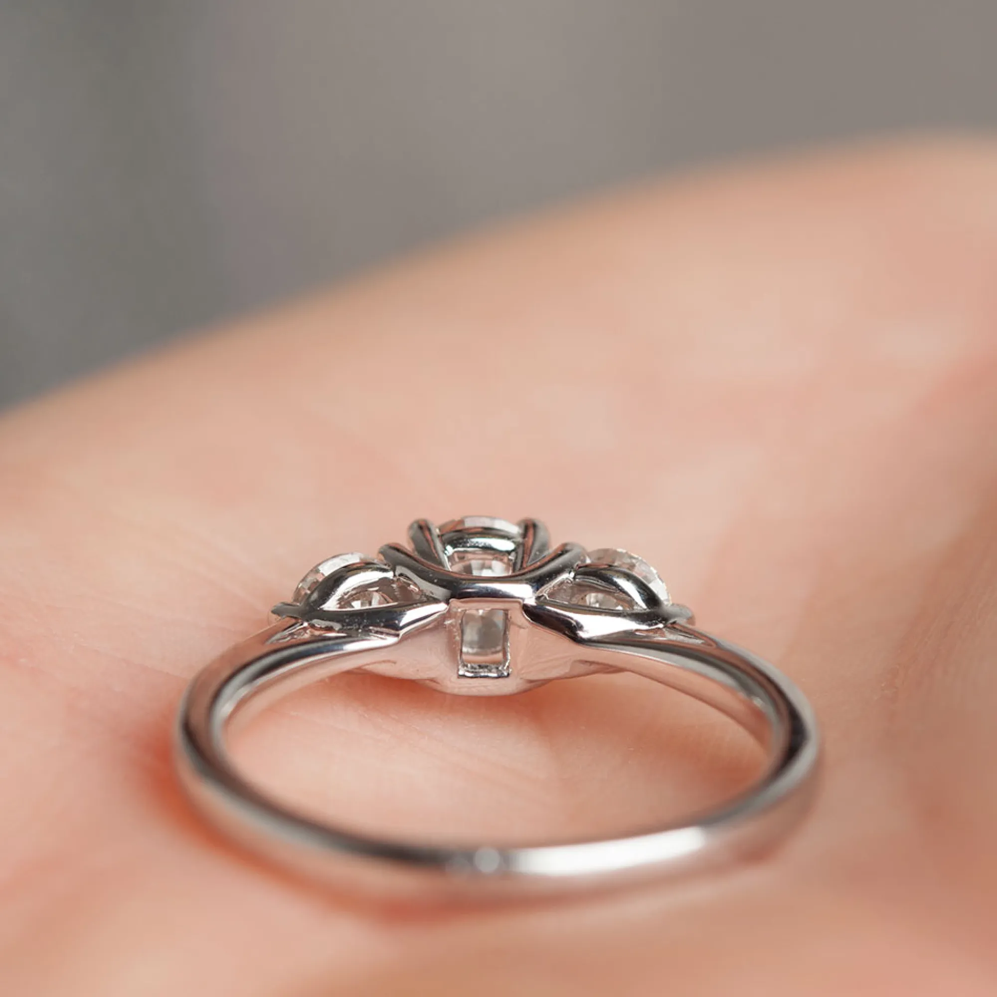 Ikuma Canadian 3-Stone Diamond Engagement Ring 14K New