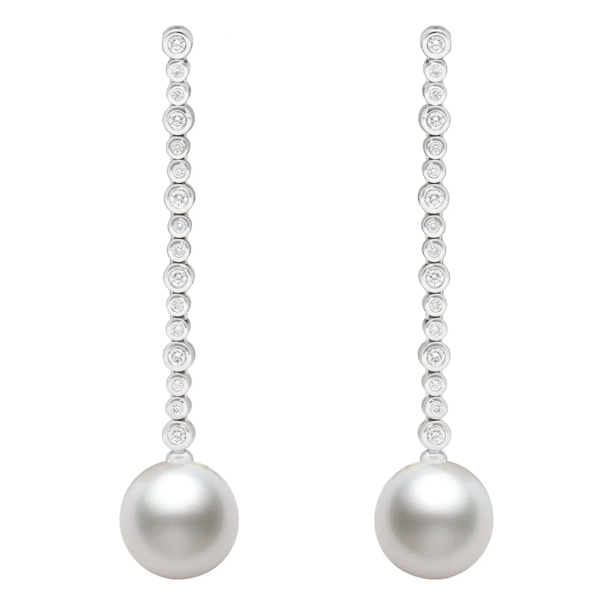 Mikimoto White South Sea Cultured Pearl & Diamond Earrings 18K Hot