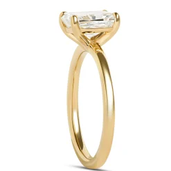 Solitaire Radiant Cut Diamond Ring, 18K Yellow Gold Outlet