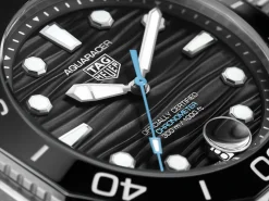 TAG Heuer Aquaracer Professional 300 Black Dial Black Rubber Strap Watch, 42mm Hot