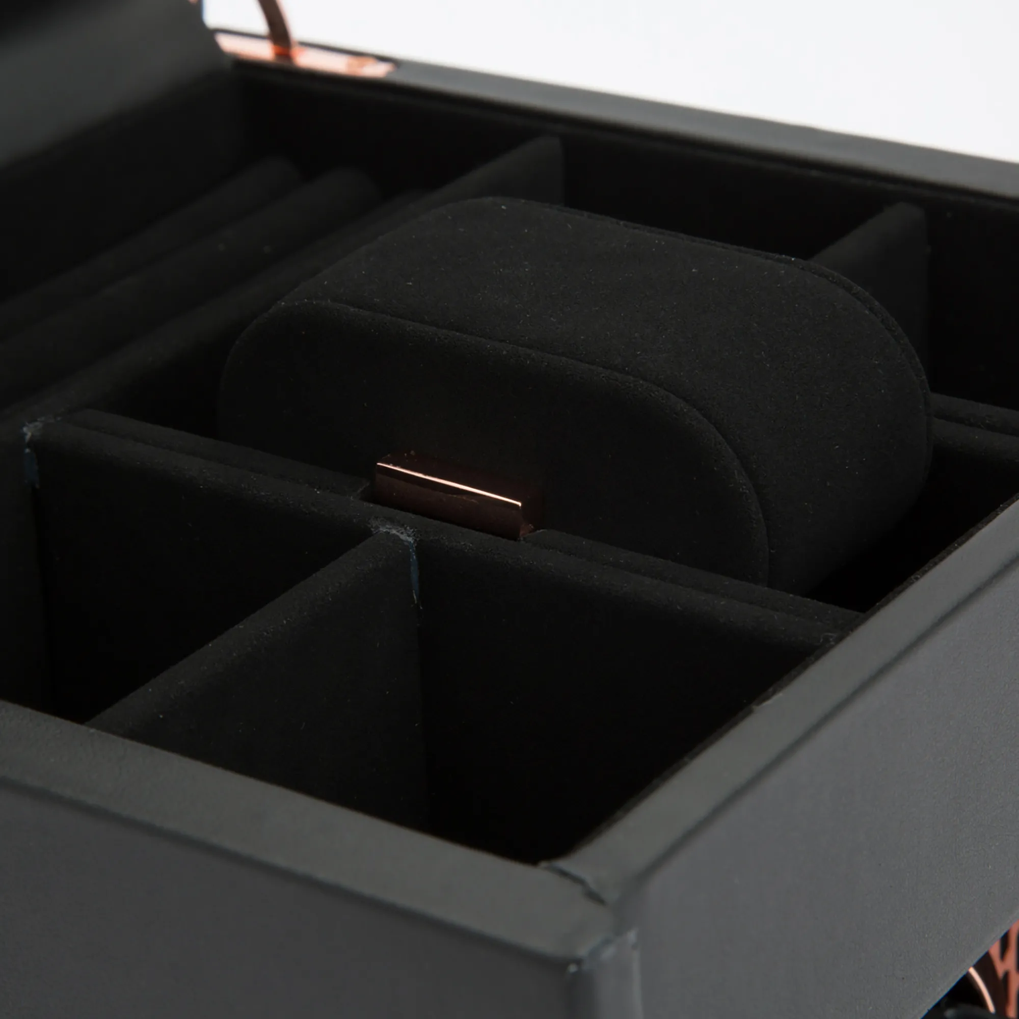 WOLF Axis Single Watch Winder With Storage Best